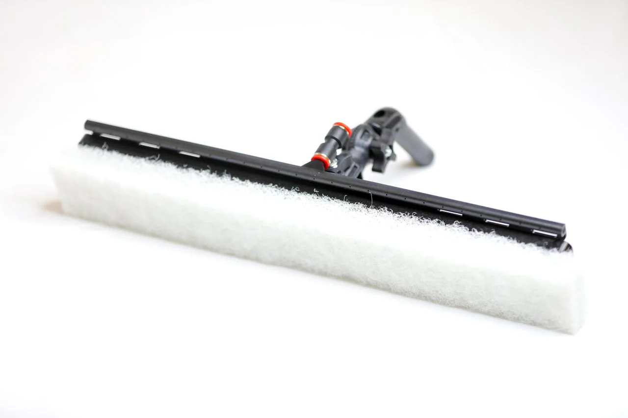 Water Fed Brush │ Alpha Scrubber - Image 4